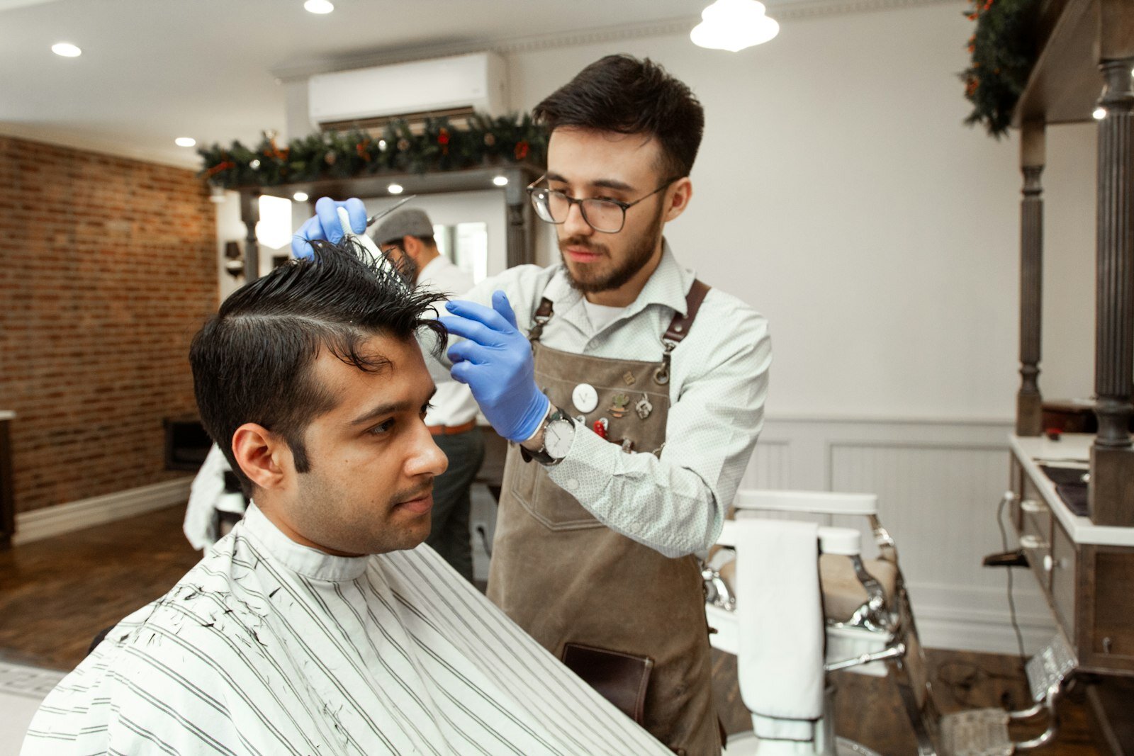 Wie viel Prozent Trinkgeld gibt man beim Friseur?